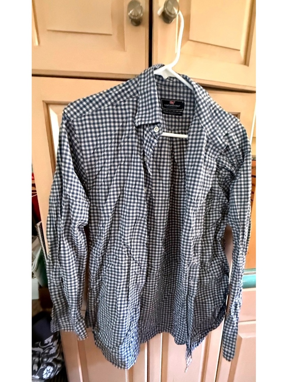 Vineyard Vines Classic fit size medium blue plaid